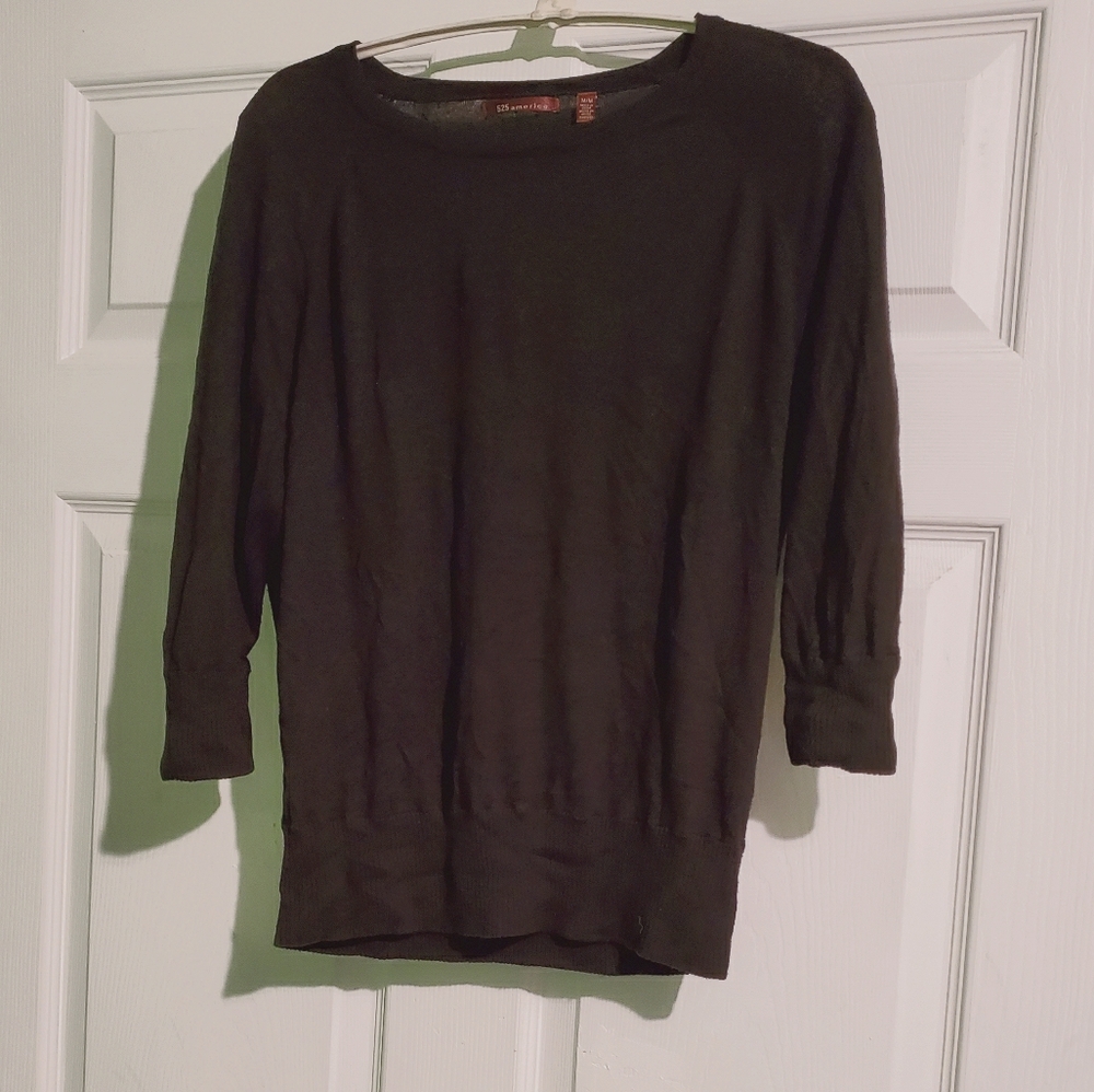 525 America Black Mid sleeve Top